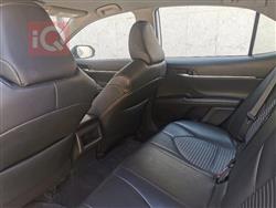 تۆیۆتا کامری